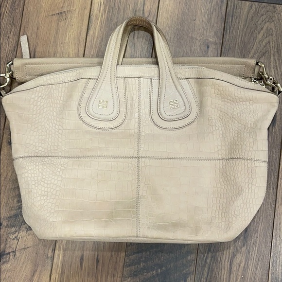 Givenchy Brown Croc-Embossed Patent Leather Medium  Givenchy Nightingale Crocodile Embossed Light Tan